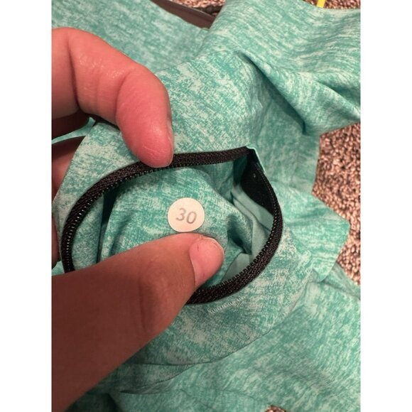 Lululemon Men’s Current State Board Shorts Size 30 EUC - Picture 4 of 5